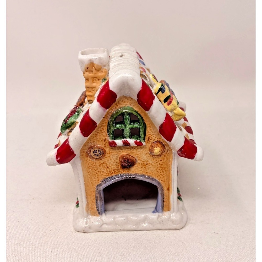 Christmas Gingerbread House Tea Light Candle Holder Santa Cookie Cottage Decor